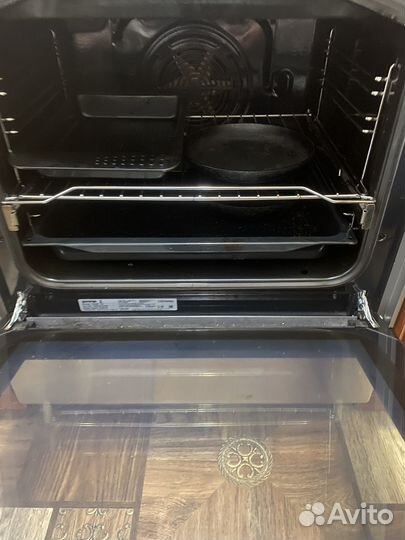 Продам комбинированную газовую плиту