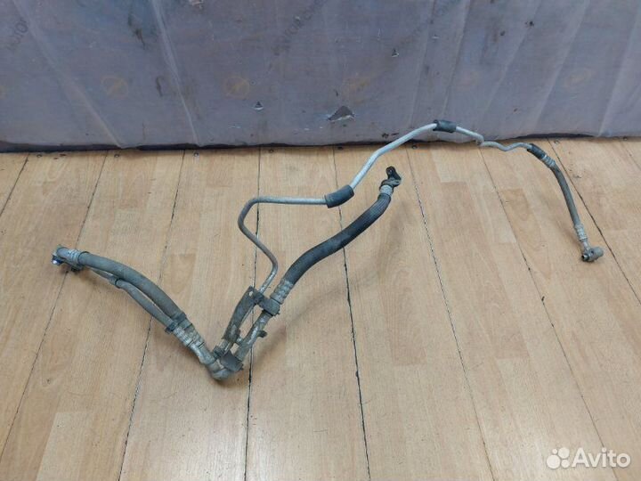 Трубка кондиционера Opel Zafira B Z18XER 2006