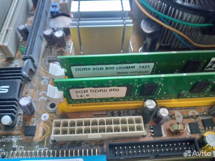 Материнская плата