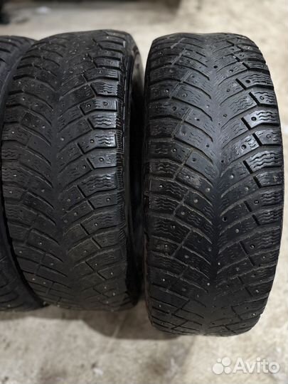 Michelin X-Ice North 4 SUV 215/65 R16 102T