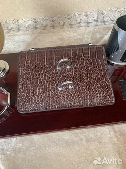 Настольный канцелярский набор