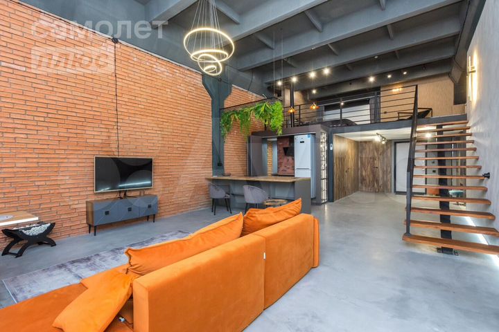 3-к. квартира, 95,6 м², 2/4 эт.