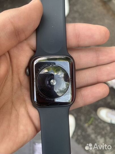 Apple watch se 44 mm