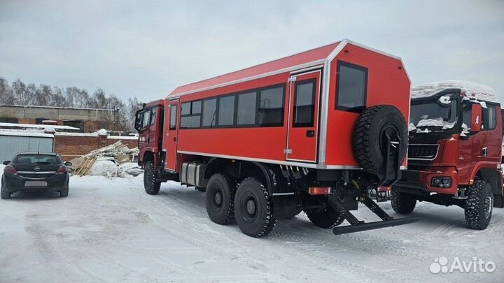 Shacman (Shaanxi) SX32586V385, 2024