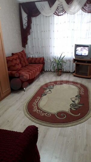 2-к. квартира, 50 м², 2/2 эт.