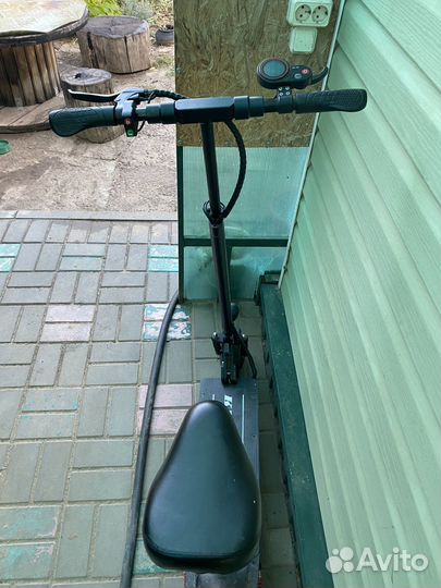 Самокат взрослый электрический бу