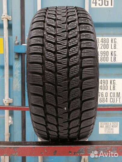 Bridgestone Blizzak LM-25 205/50 R17