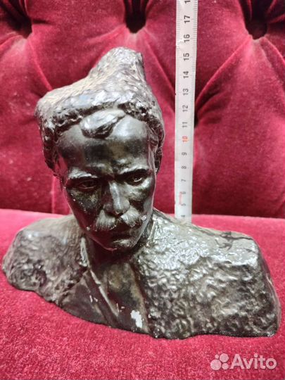 Бюст И. В. Чапаев