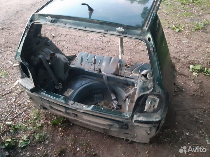 Кузов задняя часть VW Polo 1999-2001