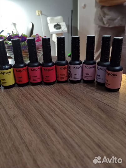 Гель лак для ногтей