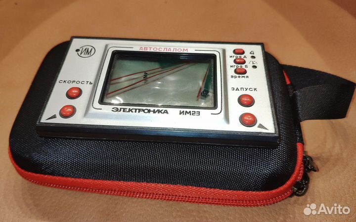 Чехол для игр серии Электроника СССР. Красная молн