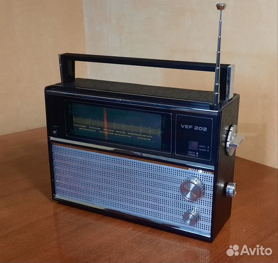 Радиоприемник СССР vef 202 с FM