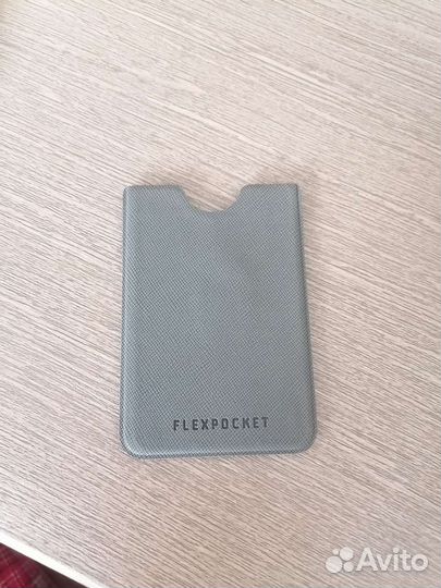 Защитный чехол для банковской карты