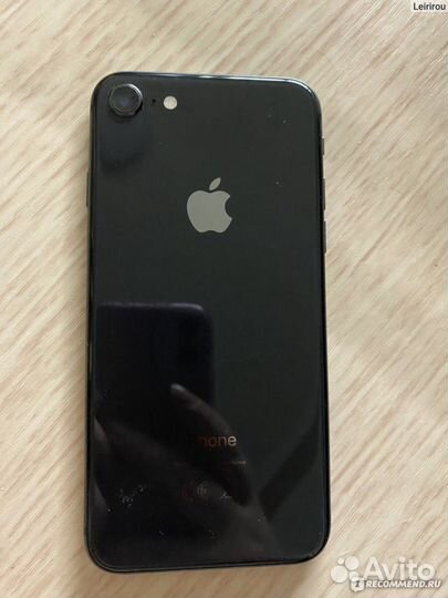 iPhone 8, 64 ГБ