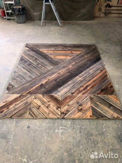 Деревянное амбарное панно