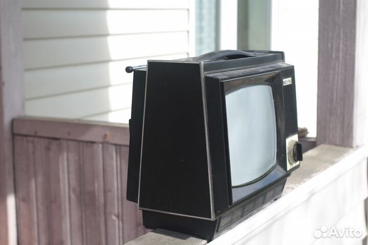 Телевизор юность р603