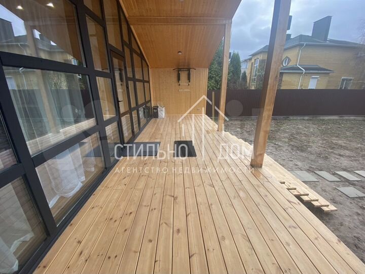 Дом 92 м² на участке 5 сот.