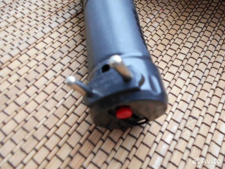 Фонарик аккумуляторный