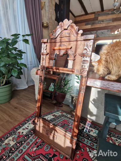 Зеркало старинное