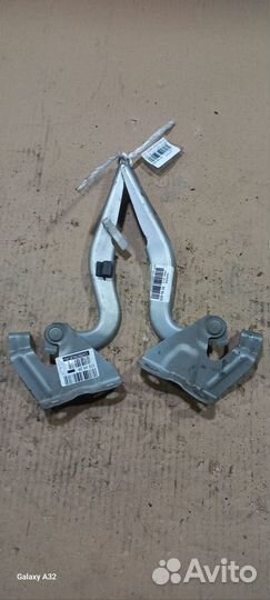 Петля капота Mitsubishi Galant fortis CX6A