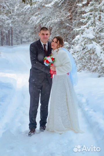 Свадебное платье 48 50 бу