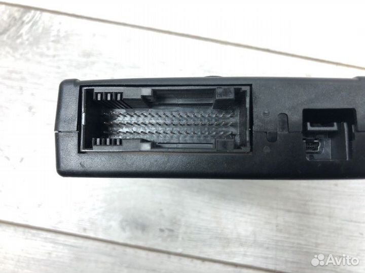 Блок управления магнитолой Ford Fiesta хэтчбек