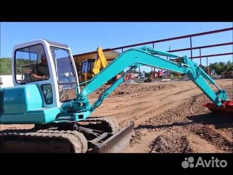 Мини-экскаватор