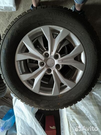 Диски r17 5x114.3 С шинами Nokian