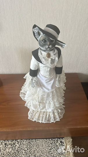 Кошка Bogacho Нелли О Брайен статуэтка