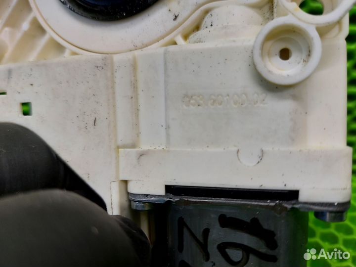 Мотор стеклоподъемника задний левый Land Rover