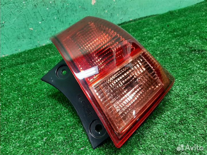 Фонарь задний наружный правый Nissan Qashqai J10