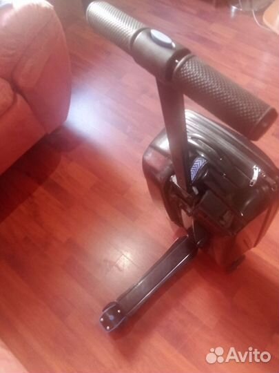 Чемодан самокат