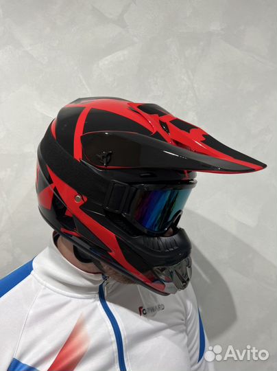 Кроссовый шлем fox