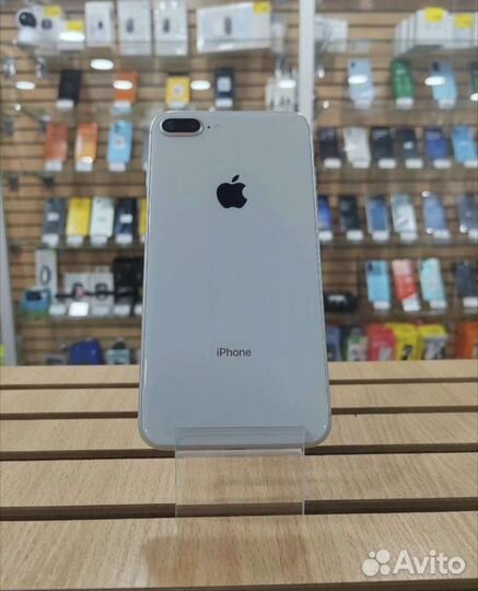 iPhone 8 Plus, 64 ГБ