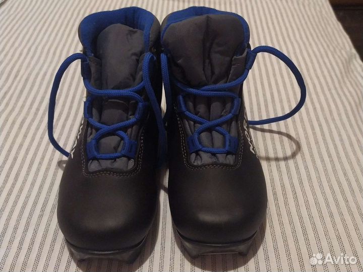 Лыжные ботинки, р. 31 стелька 20 см