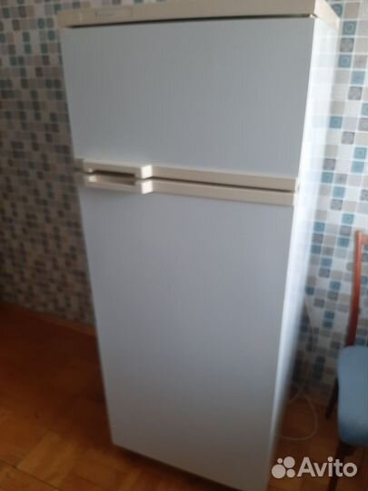 Холодильник атлант бу