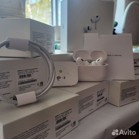 Airpods Pro 2 с шумоподавлением
