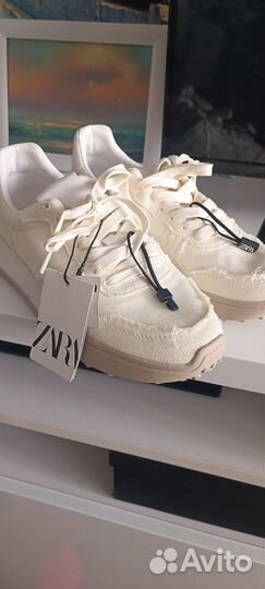 Кроссовки женские Zara