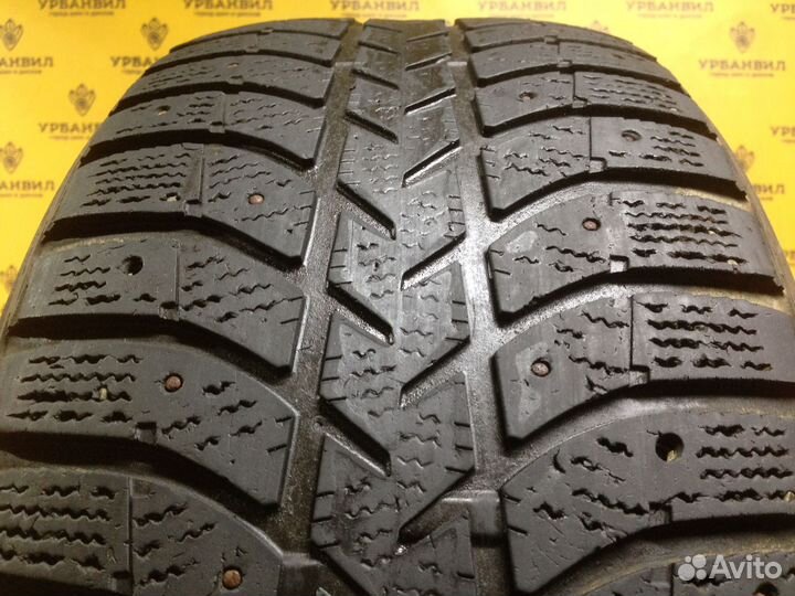 Bridgestone Ice Cruiser 5000 235/55 R17 99T