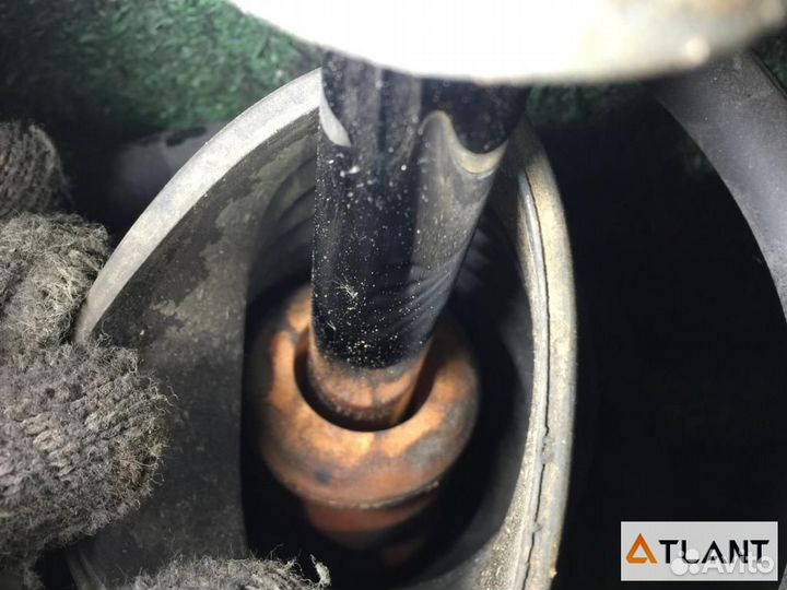 Стойка передняя toyota sienta