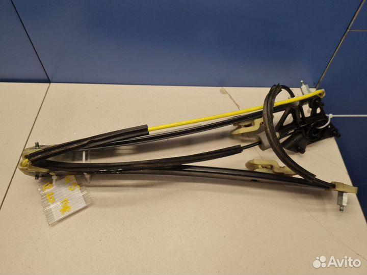 Стеклоподъемник передний правый Audi Q3 8U 2012-20