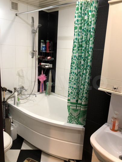 2-к. квартира, 41 м², 1/2 эт.