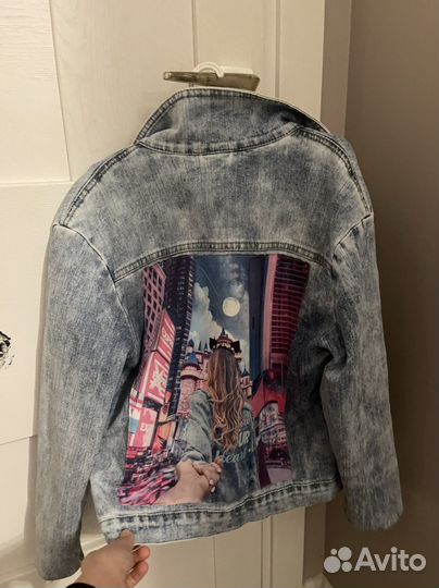 Джинсовая куртка