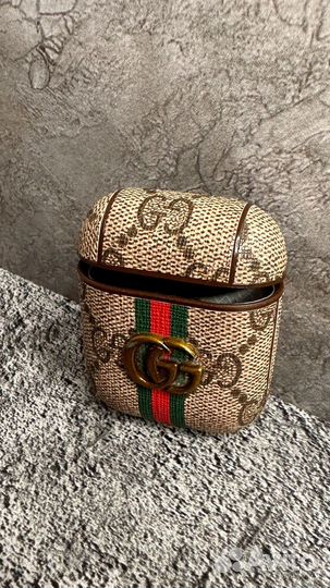 Чехол для наушников Apple AirPods 1, 2