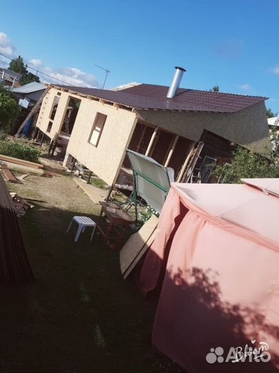 Бригада строителей