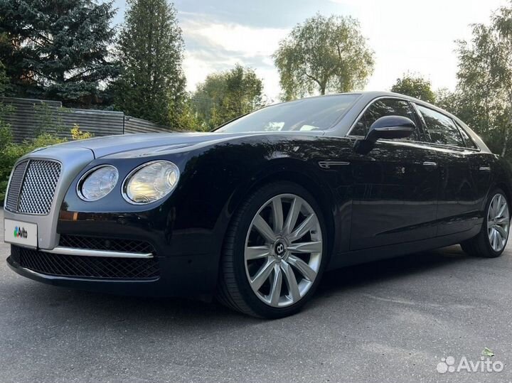 Bentley Flying Spur 6.0 AT, 2015, 131 000 км