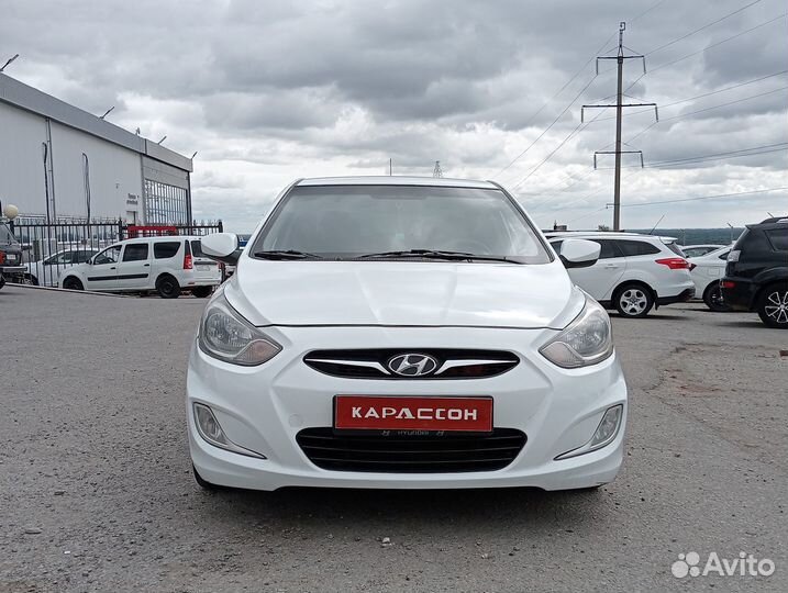 Hyundai Solaris 1.4 МТ, 2013, 185 125 км