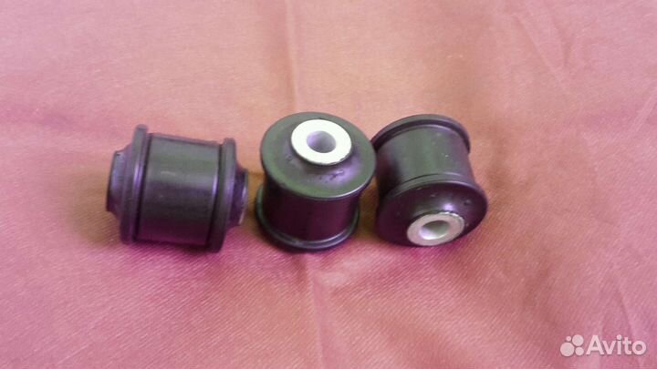 Втулки задней подвески-сайленблоки-Ваз 8-9-14-15