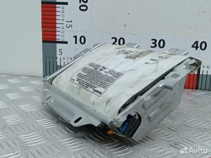 Подушка безопасности Peugeot 308 T7 2008