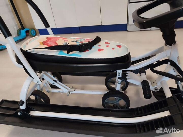 Детский снегокат